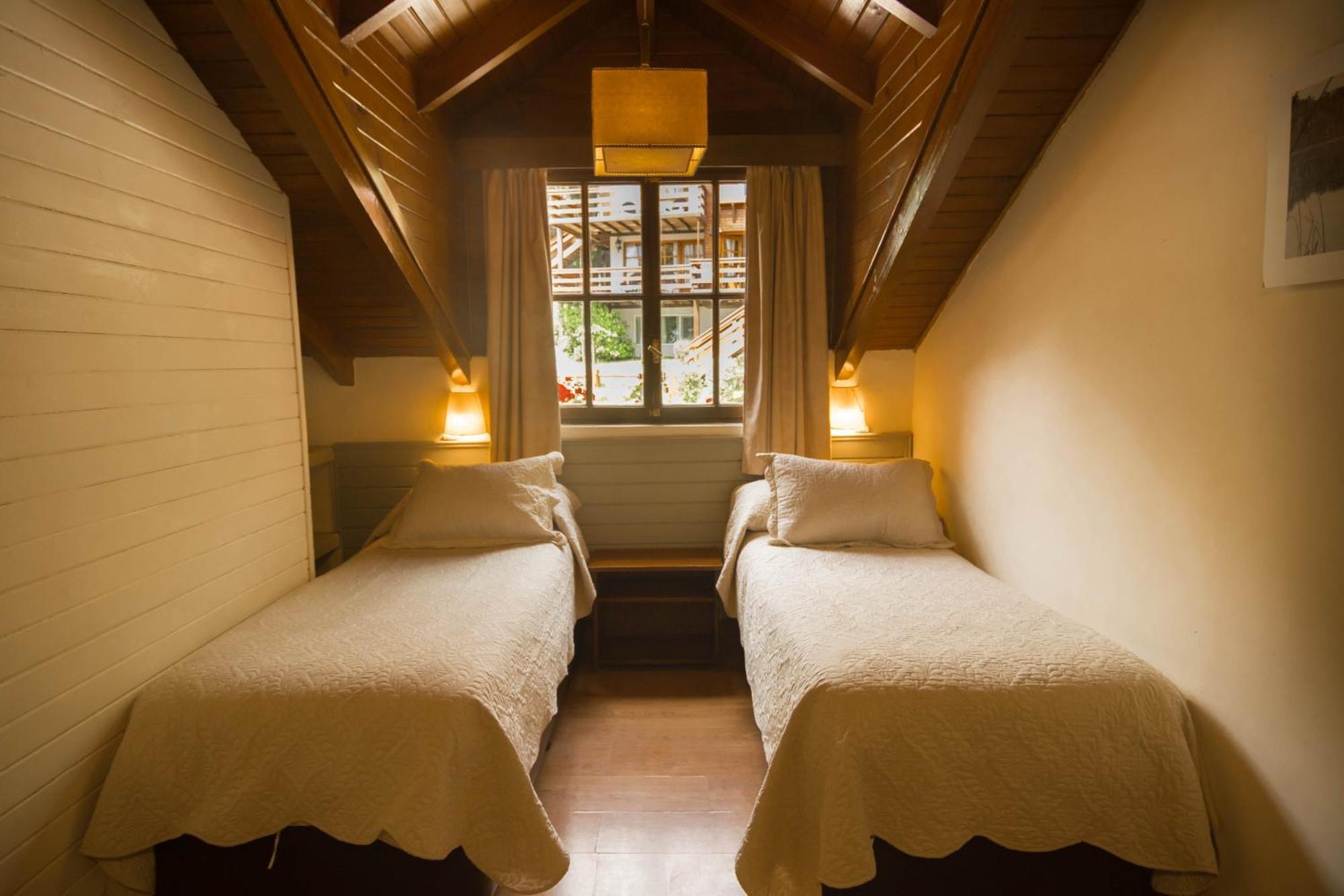 Pailahue Cabanas Lodge San Carlos de Bariloche Exterior foto