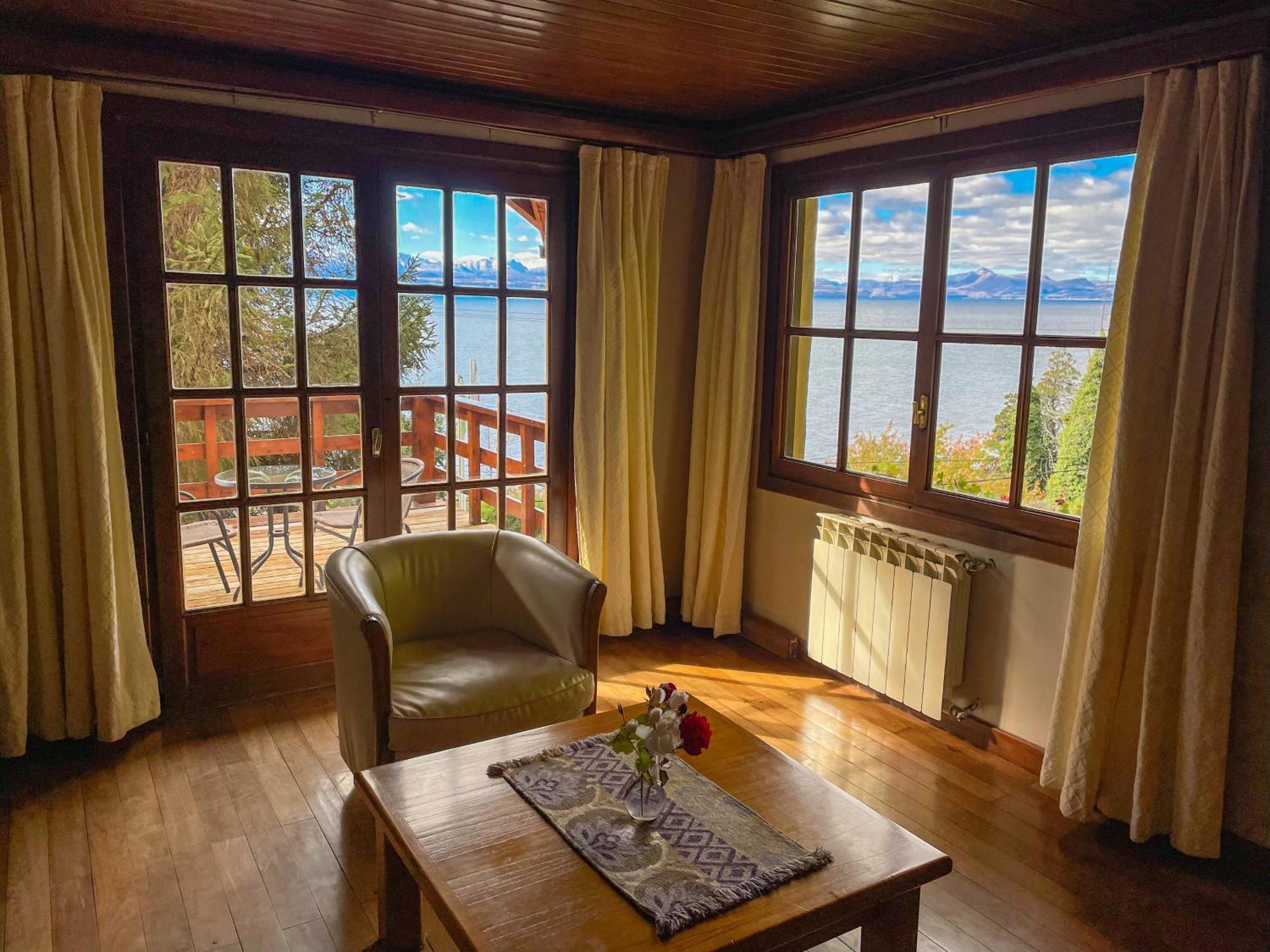 Pailahue Cabanas Lodge San Carlos de Bariloche Exterior foto